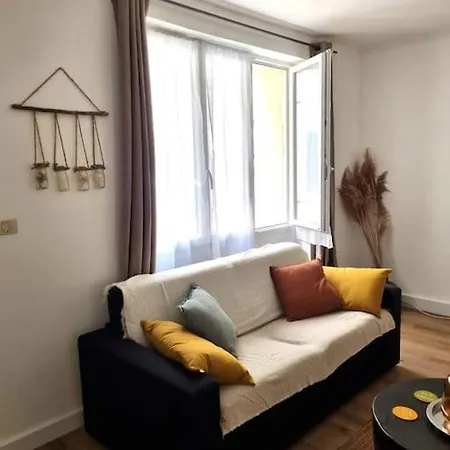 Lägenhet Le Petit Ecusson A La Cathedrale *