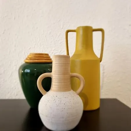 Lägenhet Le Petit Ecusson A La Cathedrale Nîmes