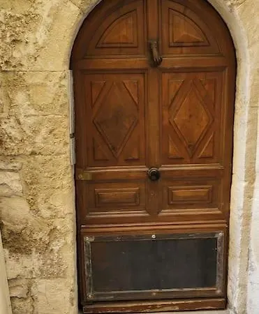 Le Petit Ecusson A La Cathedrale Lägenhet *