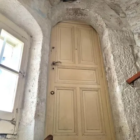 Le Petit Ecusson A La Cathedrale Lägenhet